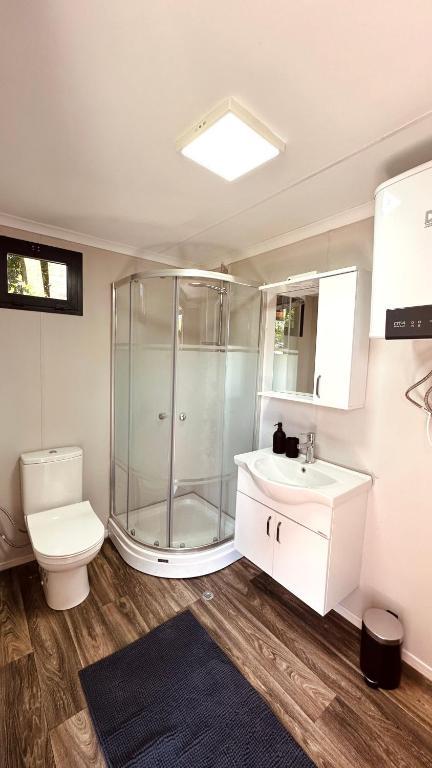 Luxe Tiny House Bij Het Leekstermeer Matsloot Exterior photo